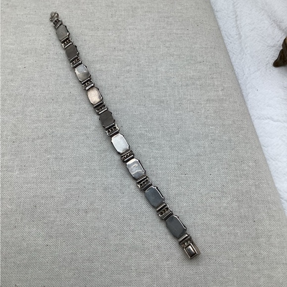 Antique Victorian Era Art Glass Sterling Silver Bracelet - Picture 4 of 5